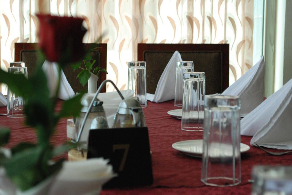 Addis Amba Hotel Бахр-Дар Экстерьер фото